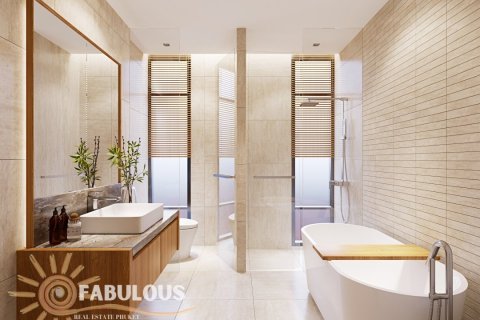 Chalet de 4 dormitorios en Bang Tao, Tailandia № 179553 - foto 4