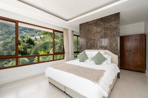 Casa de 4 dormitorios en Ko Samui, Tailandia № 120367 - foto 5