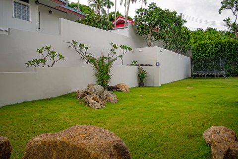 Casa de 4 dormitorios en Ko Samui, Tailandia № 120367 - foto 12