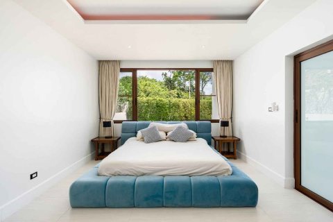 Casa de 4 dormitorios en Ko Samui, Tailandia № 120367 - foto 4