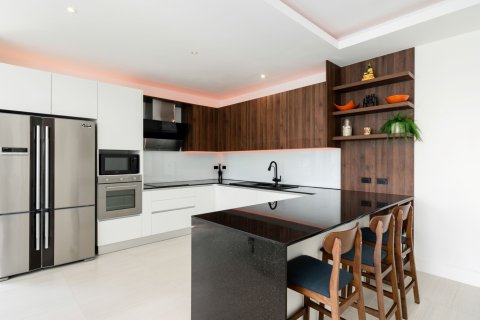 Casa de 4 dormitorios en Ko Samui, Tailandia № 120367 - foto 9