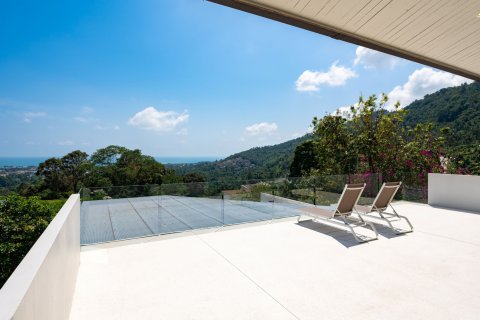 Casa de 4 dormitorios en Ko Samui, Tailandia № 120367 - foto 11