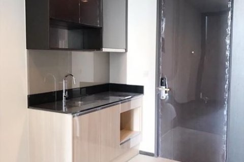 Condominio de 1 dormitorio en Bangkok, Tailandia № 144205 - foto 3