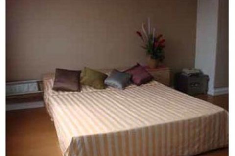 Condominio de 3 dormitorios en Bangkok, Tailandia № 144207 - foto 3