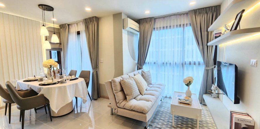 Apartamento de 3 habitaciones en Pattaya, Tailandia № 167046