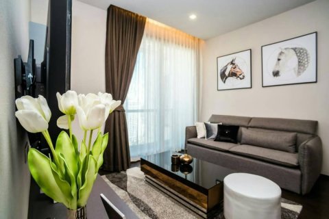 Condo in Bangkok, Thailand, 1 bedroom  № 167037