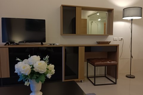 Apartamento de 2 habitaciones en Pattaya, Tailandia № 167048 - foto 12