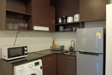 Apartamento de 2 habitaciones en Pattaya, Tailandia № 167048 - foto 4