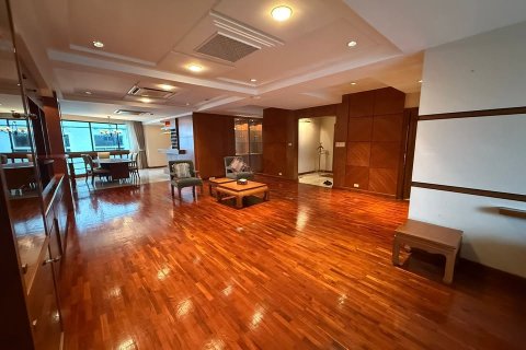 Condo à Bangkok, Thaïlande, 3 chambres  № 167036