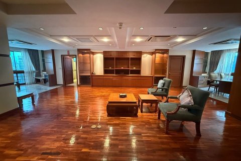 Condo à Bangkok, Thaïlande, 3 chambres № 167036 - photo 8