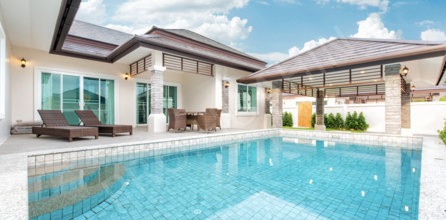 Chalet de 3 dormitorios en Hua Hin, Tailandia № 194789