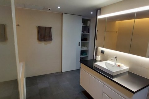 Eigentumswohnung in Bangkok, Thailand, 4 Schlafzimmer  № 201213 - Foto 11