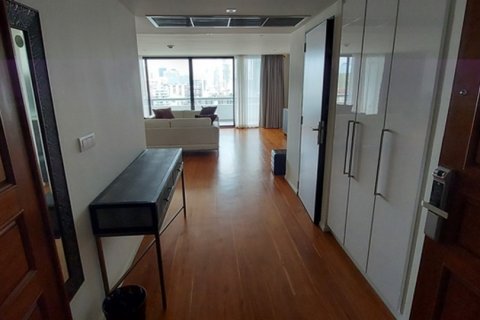 Eigentumswohnung in Bangkok, Thailand, 4 Schlafzimmer  № 201213 - Foto 7