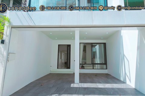 Townhouse à Watthana, Bangkok, Thaïlande 4 chambres № 201217 - photo 4