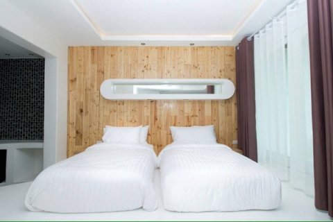 Haus in Hang Dong, Thailand 6 Schlafzimmer № 200490 - Foto 6