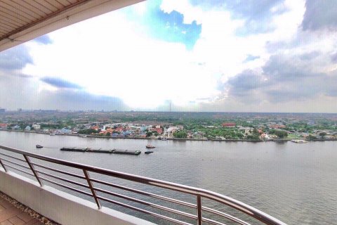 Condominio de 4 dormitorios en Nonthaburi, Tailandia № 47614 - foto 7