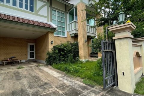 Casa de 4 dormitorios en Lat Phrao, Bangkok, Tailandia № 47618 - foto 13