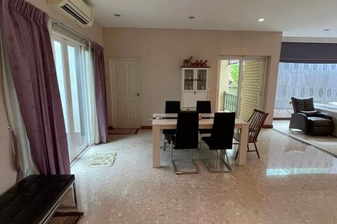 Casa de 4 dormitorios en Lat Phrao, Bangkok, Tailandia № 47618 - foto 3