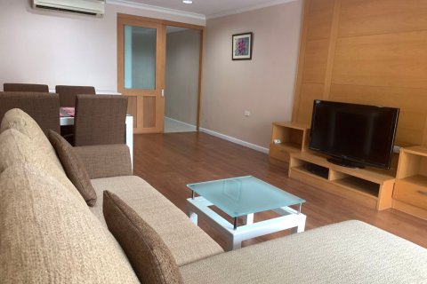 Condominio de 2 dormitorios en Watthana, Bangkok, Tailandia № 47612 - foto 3