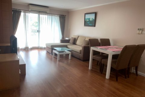Condominio de 2 dormitorios en Watthana, Bangkok, Tailandia № 47612 - foto 4
