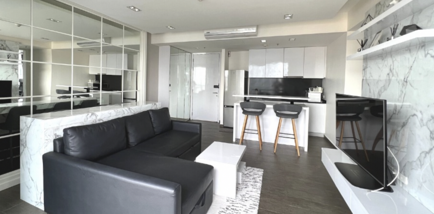 Condominio de 2 dormitorios en Watthana, Bangkok, Tailandia № 47613