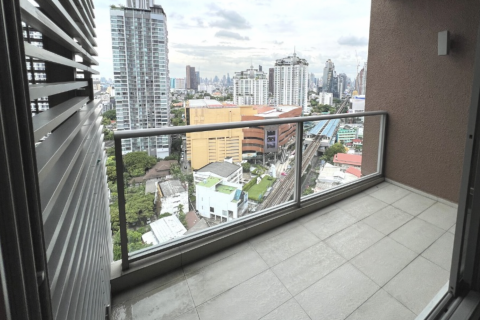 Condominio de 2 dormitorios en Watthana, Bangkok, Tailandia № 47613 - foto 17
