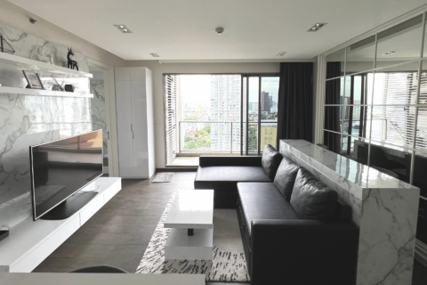 Condominio de 2 dormitorios en Watthana, Bangkok, Tailandia № 47613 - foto 2