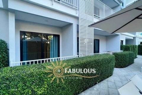 Condo in Rawai, Thailand, 2 bedrooms № 179315 - photo 10