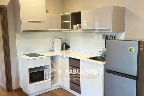 Condo in Rawai, Thailand, 2 bedrooms № 179315 - photo 12