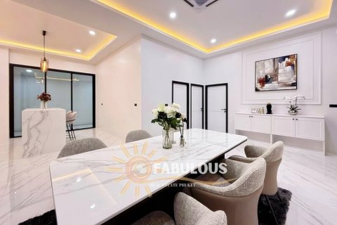 Chalet de 3 dormitorios en Ko Kaeo, Tailandia № 179318 - foto 3