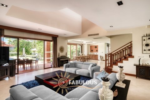 Chalet de 4 dormitorios en Bang Tao, Tailandia № 179320 - foto 10