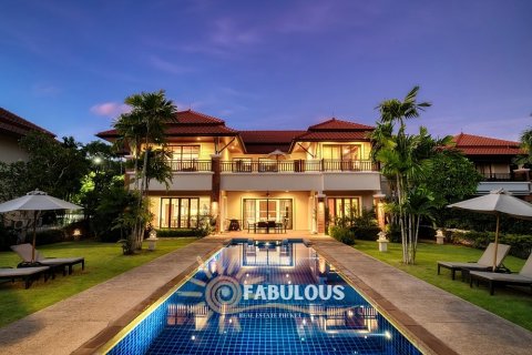 Chalet de 4 dormitorios en Bang Tao, Tailandia № 179320 - foto 6