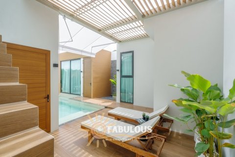 Chalet de 3 dormitorios en Bang Tao, Tailandia № 179319 - foto 3