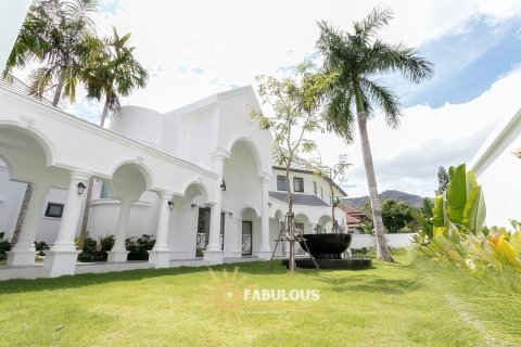 Chalet de 5 dormitorios en Bang Tao, Tailandia № 179321 - foto 15