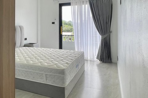 Adosado de 8 dormitorios en Ko Samui, Tailandia № 160534 - foto 12