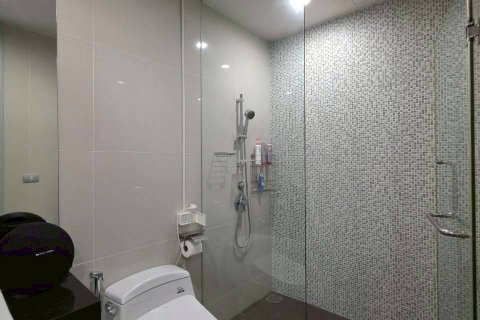 Condominio de 1 dormitorio en Chon Buri, Tailandia № 144466 - foto 14