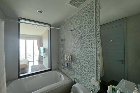 Condominio de 1 dormitorio en Chon Buri, Tailandia № 144466 - foto 18