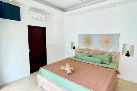 Chalet de 4 dormitorios en Ko Samui, Tailandia № 158297 - foto 18
