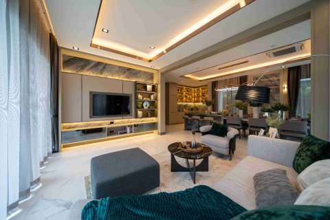Casa de 4 dormitorios en Bangkok, Tailandia № 183937 - foto 4