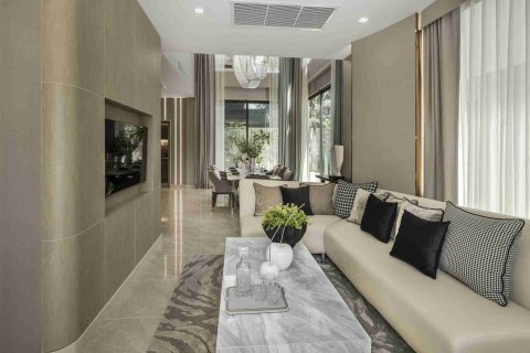 Casa de 3 dormitorios en Bangkok, Tailandia № 183938 - foto 9