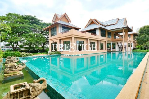 บ้านในพัทยา, ประเทศไทย 4 ห้องนอน № 198601 - รูปถ่าย 29