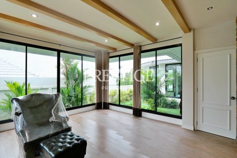 บ้านในพัทยา, ประเทศไทย 4 ห้องนอน № 198601 - รูปถ่าย 23
