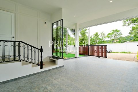 บ้านในพัทยา, ประเทศไทย 4 ห้องนอน № 198601 - รูปถ่าย 26
