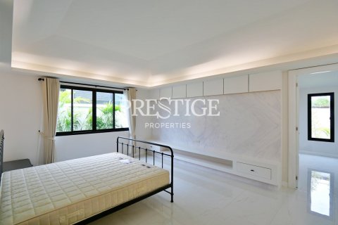 บ้านในพัทยา, ประเทศไทย 4 ห้องนอน № 198601 - รูปถ่าย 13