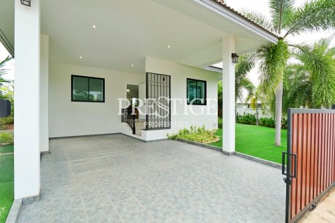 บ้านในพัทยา, ประเทศไทย 4 ห้องนอน № 198601 - รูปถ่าย 28