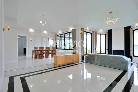 บ้านในพัทยา, ประเทศไทย 4 ห้องนอน № 198601 - รูปถ่าย 2