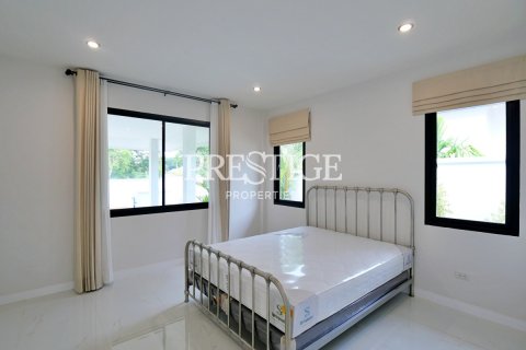 บ้านในพัทยา, ประเทศไทย 4 ห้องนอน № 198601 - รูปถ่าย 18
