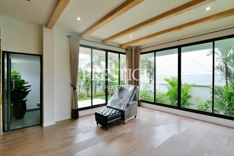 บ้านในพัทยา, ประเทศไทย 4 ห้องนอน № 198601 - รูปถ่าย 24