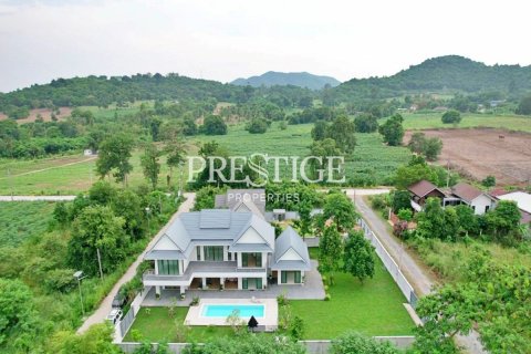 บ้านในพัทยา, ประเทศไทย 5 ห้องนอน № 198605 - รูปถ่าย 29