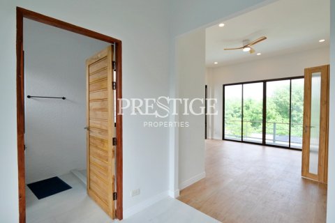 บ้านในพัทยา, ประเทศไทย 5 ห้องนอน № 198605 - รูปถ่าย 23